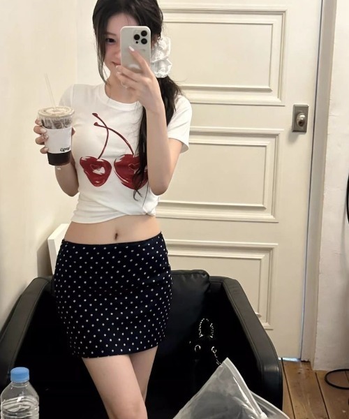 女の子　半袖　日本製　白地に赤　100cm　昭和レトロ　綿100%　未開封未使用 ViViDAY tシャツ チェリー柄半袖tシャツ レディース : ZOZOTOWN Yahoo