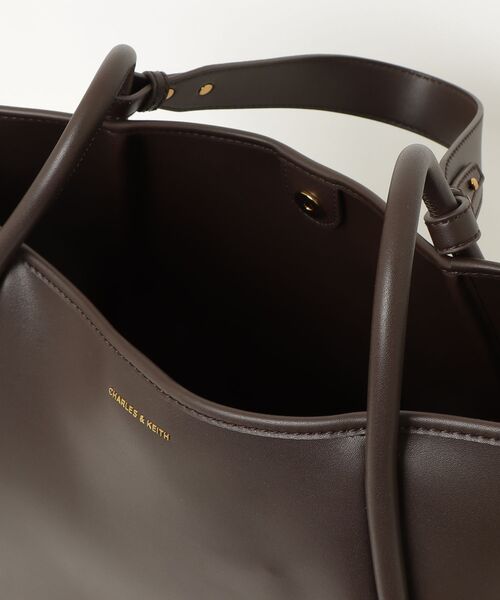 CHARLES ＆ KEITH（チャールズ&キース） 「CHARLES & KEITH」 トート