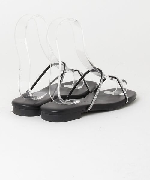   ロゴ付き フラット サンダル PRADA トライアングルロゴ付き クリスタル フラットサンダル 2色