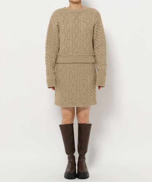 新品 未使用　eleve LOWRYS FARM（ローリーズファーム） ニット セーター ケーブルニット