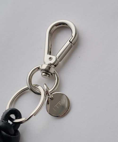 ITTI（イッチ） キーケース 「ITTI/イッチ」CRISTY SNAKEKNOT CHARM