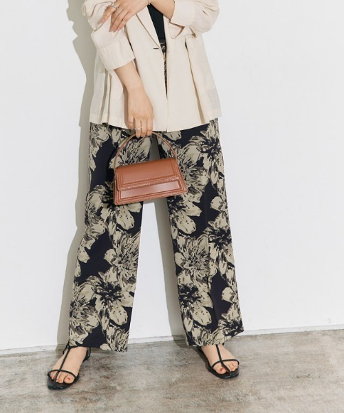 ✨美品✨　ROCHAS ロチャス　ボタニカル柄　フレアパンツ　シルク　イタリア製 ボタニカル柄ラフストレートパンツ【Pierrot】 | 【公式