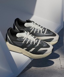 スニーカー ライトブレイズ / Lightblaze Shoes / 厚底スニーカー / アディダス adidas メンズ レディース｜ZOZOTOWN Yahoo!店