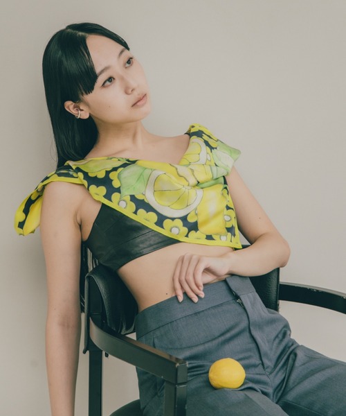 ★新品タグ付き★SWASH LONDON　シルクスカーフ　オーナメント　グリーン SWASH LONDON スカーフ バンダナ シルクスカーフ ”Citrus” 68*68