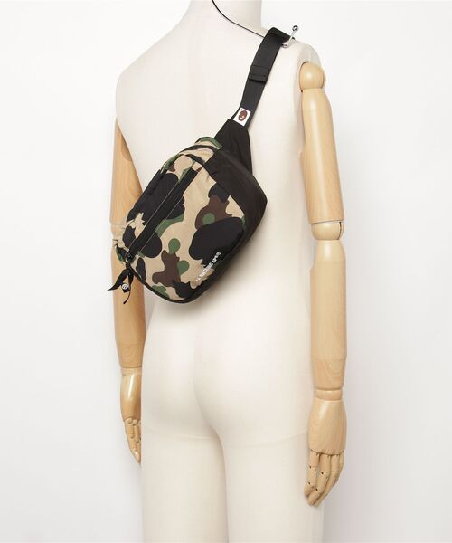 A BATHING APE 1ST CAMO ウエストバッグ 日本製 BAPE A BATHING APE（アベイシングエイプ） ウエストポーチ 1ST CAMO