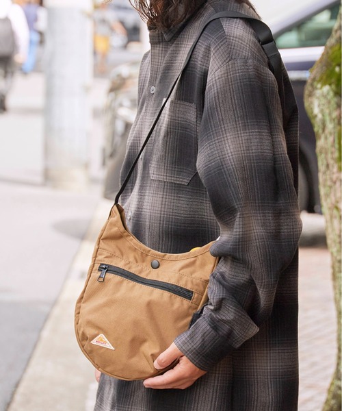KELTY（ケルティ） ショルダーバッグ MINI CURVE SHOULDER ロゴライン 