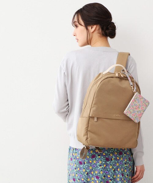 LAURA ASHLEY（ローラアシュレイ） ビジネスリュック デイバック