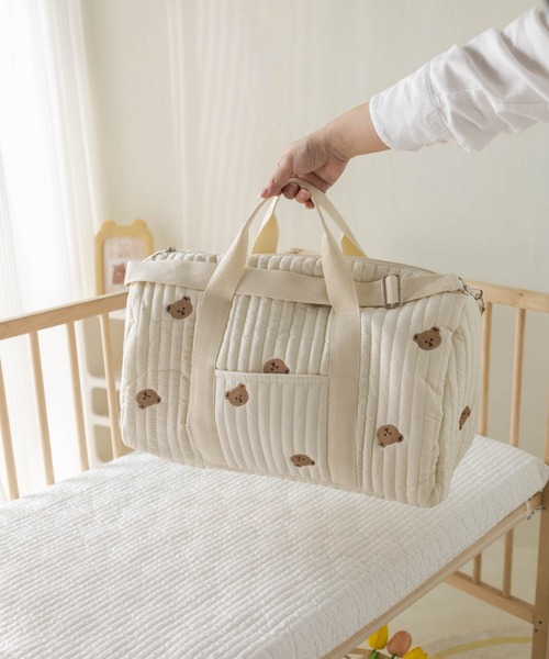 ボストンバッグ 「大容量」総柄刺繍 キルティング ボストン トラベル