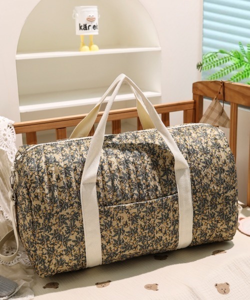 ボストンバッグ 「大容量」総柄刺繍 キルティング ボストン トラベル