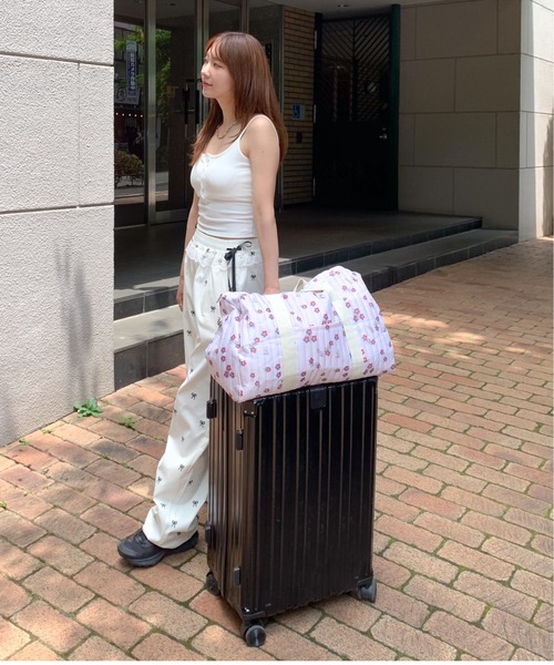 ボストンバッグ 「大容量」総柄刺繍 キルティング ボストン トラベル