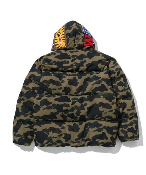 A BATHING APE（アベイシングエイプ） ダウンジャケット ダウン 1ST