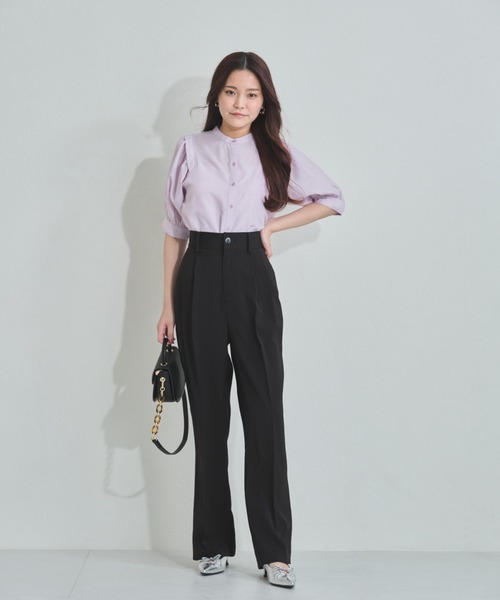 2025販売中　度詰めレディースパンツ　新品未使用タグつき　色　OffWhite 2025販売中 度詰めレディースパンツ 新品未使用タグつき 色
