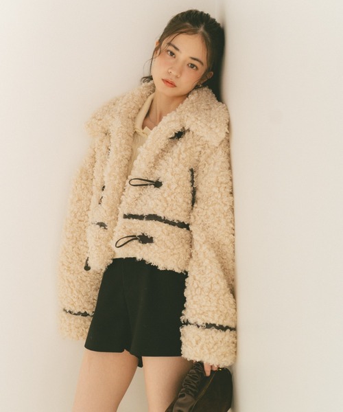 VANNIE U（ヴァニーユー） ダッフルコート コート プードルファー