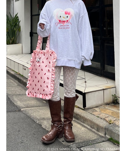 MORE self LOVE トレーナー スウェット 「HELLO KITTY」 SMILES