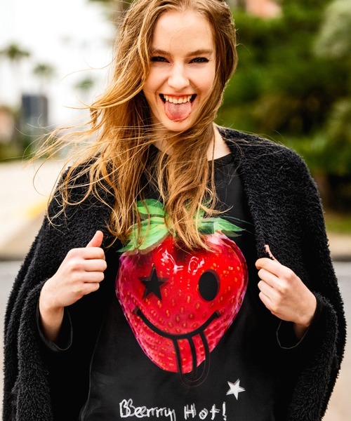 maxsix（マックスシックス） tシャツ maxsix(マックスシックス）BERRY 