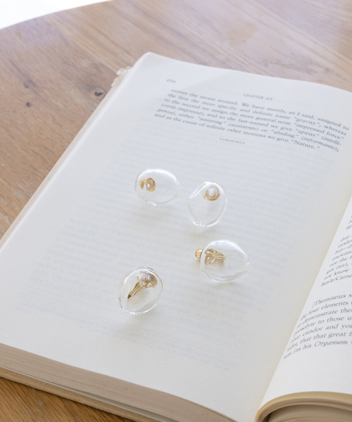 別注】【HARIO Lampwork Factory】ピアスサンストーン HARIO Lampwork Factory（ハリオランプワークファクトリー） ピアス