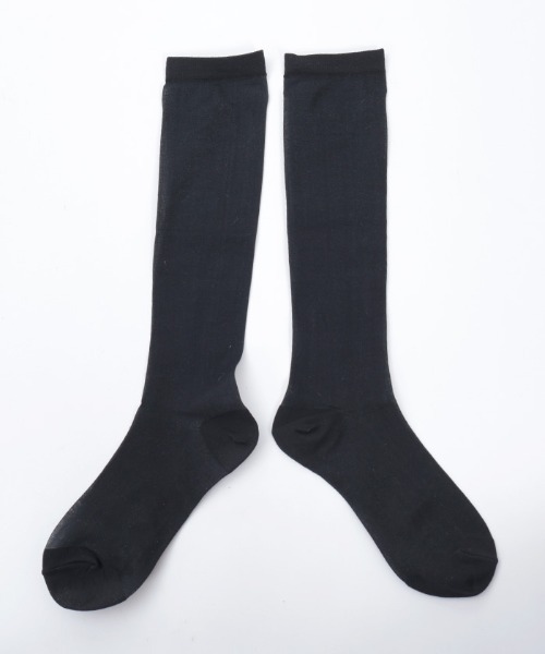 axes femme（アクシーズ ファム） 靴下 ロゴ入りシアーハイソックス