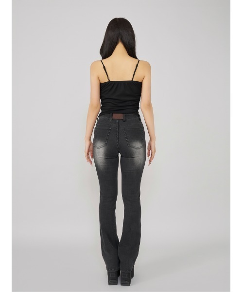 新品未使用　タグ付き　Darich ブラストフレアデニムパンツ　デニムパンツ Darich ジーンズ デニム デニムパンツ ブラストフレアデニム