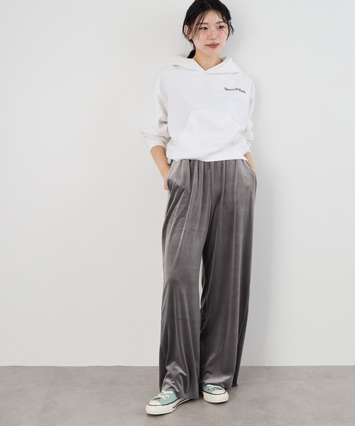 SPORTY&RICH パーカー 「SPORTY ＆ RICH」クロップドフーディ-Soft