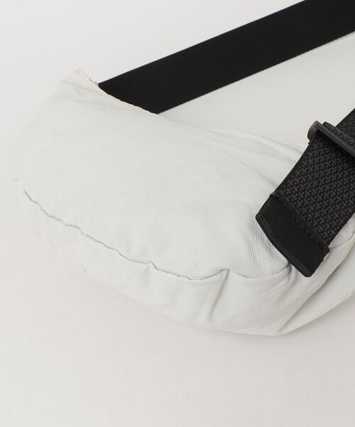 Topologie（トポロジー） ショルダーバッグ - ホワイト メンズ