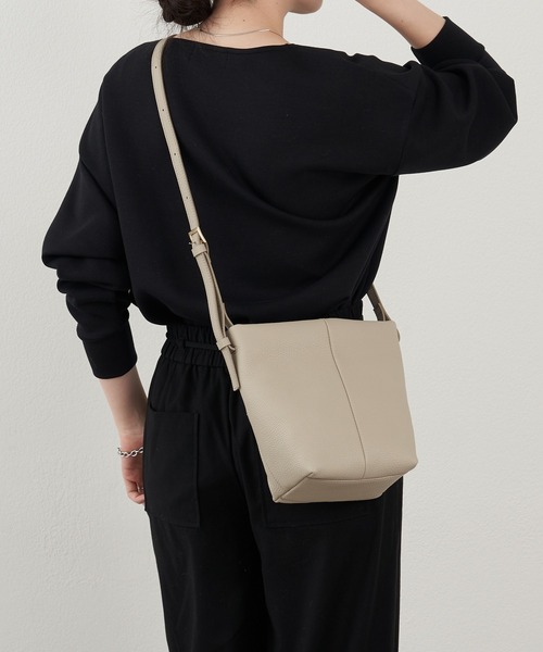 russet（ラシット） ショルダーバッグ バッグ 「再値下げ」レザーミニ