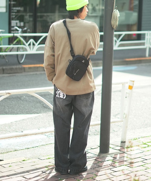 最終値段 Di○r ブラック ショルダーバッグ RVCA（ルーカ） ショルダーバッグ メンズ UTILITY POUCH ショルダー