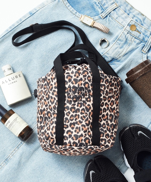「FREDRIK PACKERS」 2WAYバッグ FREE ベージュ レディース_画像8