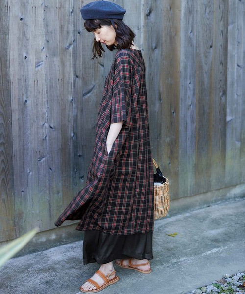 「Sunny clouds」 半袖ワンピース MEDIUM レッド レディース_画像4