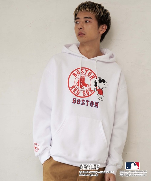 新品【MLB ×PEANUTS】別注コラボ　スヌーピー　フーディーパーカー　XL 新品【MLB ×PEANUTS】別注コラボ スヌーピー フーディーパーカー XL