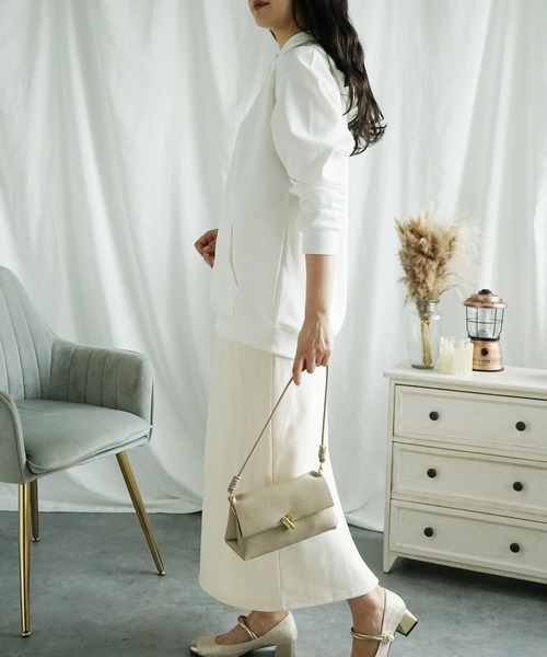 aimoha（アイモハ） パーカー 「Aimoha」ソリッドカラーのフード付き