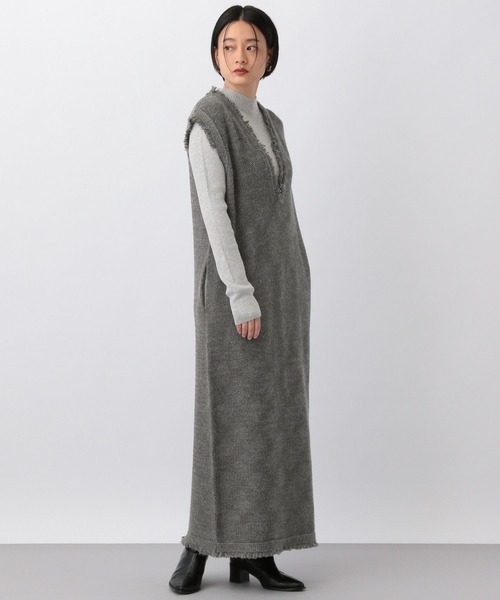 アンゴラVネックワンピース♡