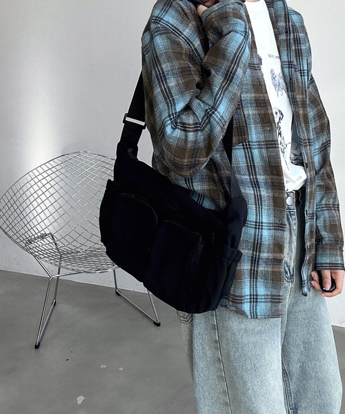 UNDERSTATEMENTs ショルダーバッグ 「ユニセックス」ミリタリー