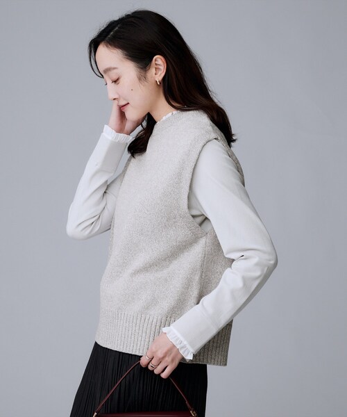 UNTITLED（アンタイトル） ベスト ジレ 「重ね着レイヤードに」杢調