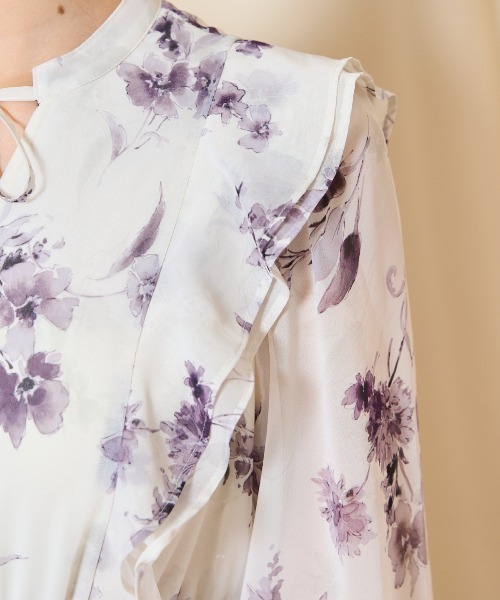 新品・未使用　WILLSELECTIONフラワープリント ネイビー ワンピース 新品・未使用 WILLSELECTIONフラワープリント ネイビー ワンピース