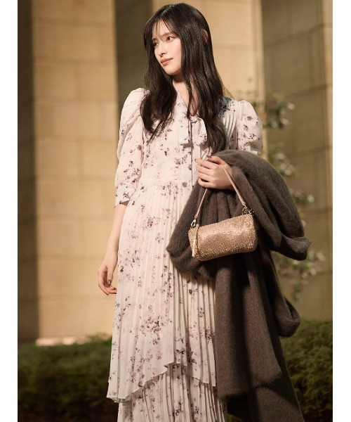 SNIDEL（スナイデル） ワンピース Sustainableプリーツプリント