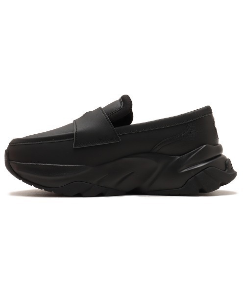 Puma ブラック ローファー スニーカー 24cm PUMA（プーマ） ローカットスニーカー 24.5cm ブラック レディース