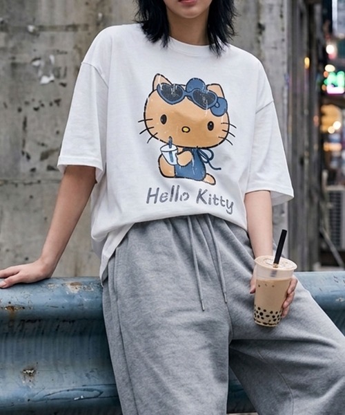 GLAMOROUS JANE（グラマラスジェーン） tシャツ 半袖 HELLO KITTY