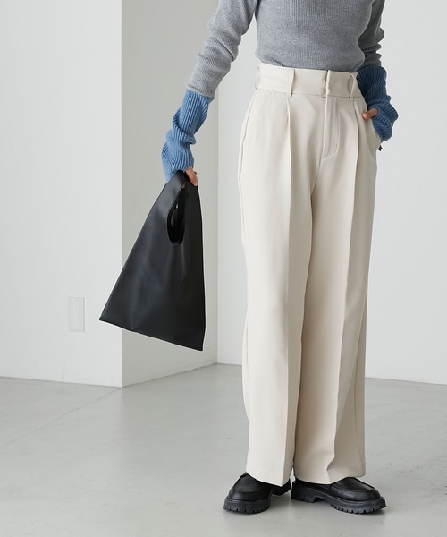 フォクシー♡ Sサイズ　ストレートパンツ　センタープレス　定価64800円 フォクシー♡ Sサイズストレートパンツセンタープレス