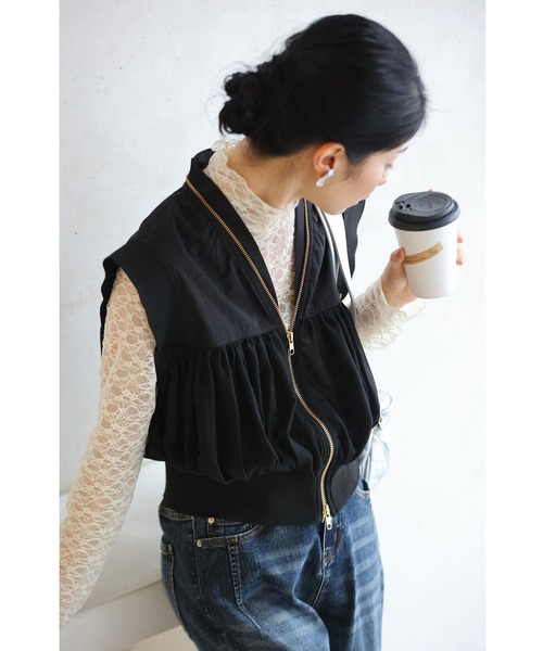 cawaii ベスト ジレ （黒）チュールギャザーのダブルジップアップ
