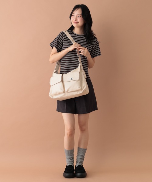 あやっこっこさん専用 tiny tiny（ティニーティニー） ショルダーバッグ バッグ ハトメW