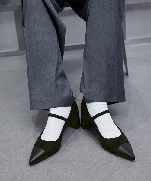 CHARLES ＆ KEITH パンプス テクスチャー キャップトゥポイン