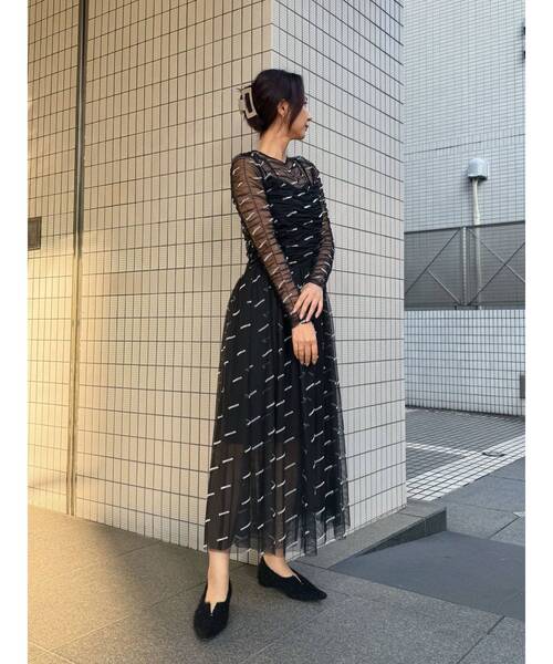 OUNNOUN（オウンノウン） ワンピース 「OUNNOUN」ロゴプリントチュール 