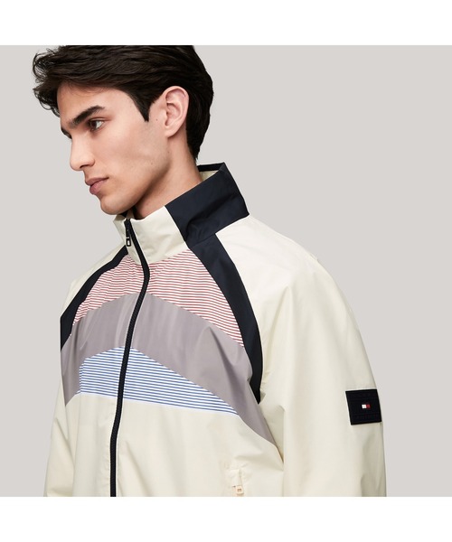 TOMMY HILFIGER（トミー・ヒルフィガー） ブルゾン アウター トラック