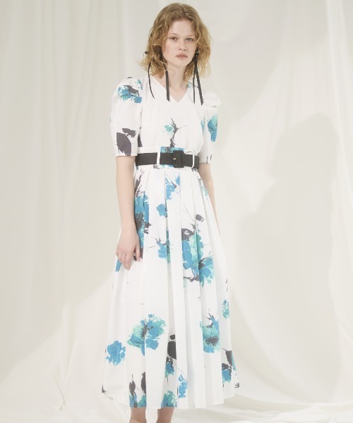 気分上がる花柄ワンピース❤️スタンダードの練習に最適な一着！ And Couture ワンピース アートフラワーワンピース : ZOZOTOWN