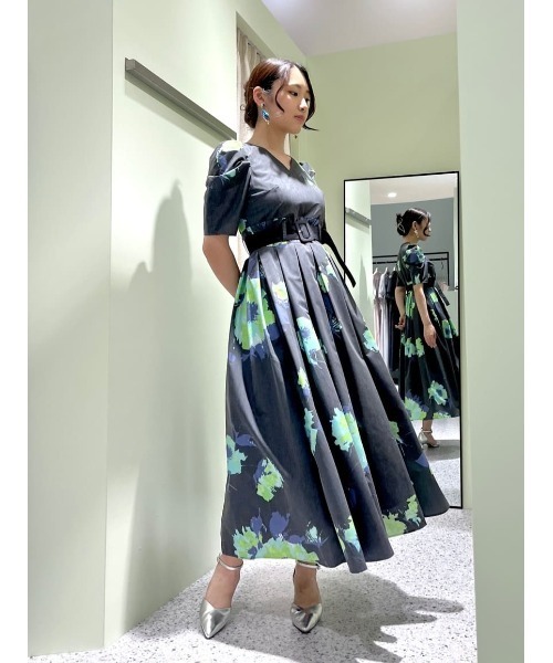 【特価】 And Couture ワンピース アートフラワーワンピース : ZOZOTOWN ワンピース