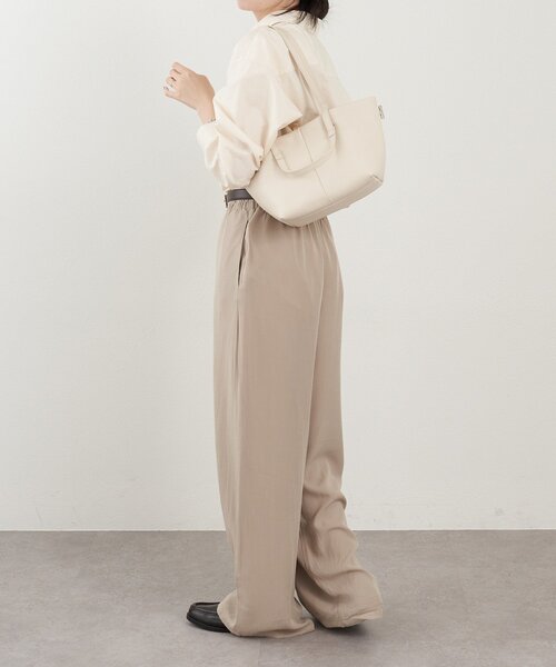 でりおっと　対応出品 TOD'S (トッズ) レザー チェーン モカシンシューズ TDXXM42C0FJD90