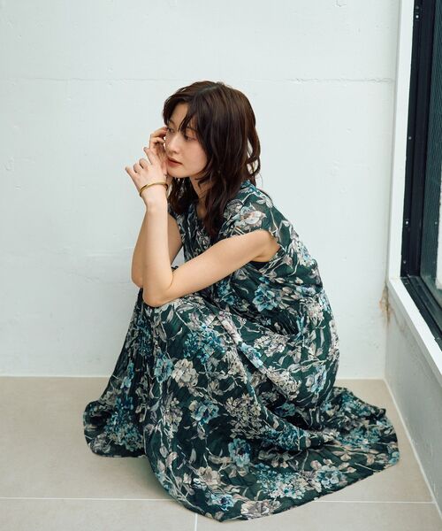 YECCA VECCA（イェッカヴェッカ） ワンピース フラワー柄シアー
