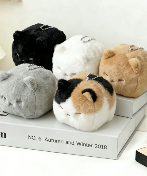 おすわり♥ぬい服♥着ぐるみ♥16cm♥ねこ♥バックチャーム付き♥X23 CLOTHY チャーム 「眠たそうなお顔にキュン」寝起きねこ ぬいぐるみ