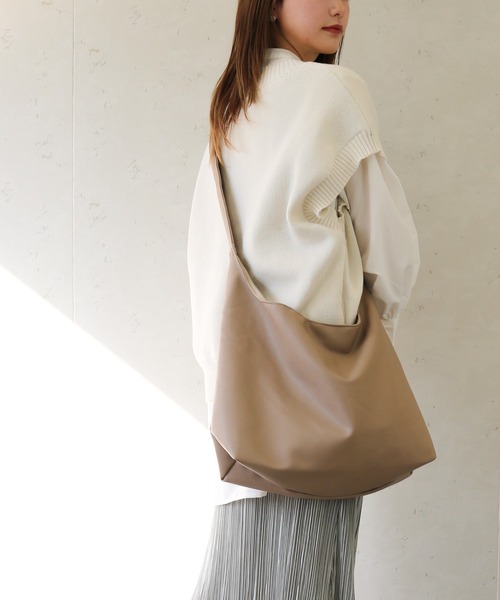 Per sist ence（パーシエンス） ショルダーバッグ バッグ ソフト