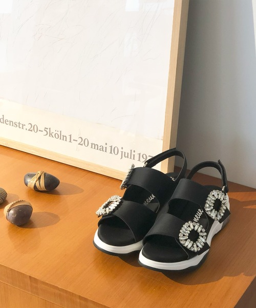 neue marche ビジュー付きスポーツサンダル　Sサイズ neue marche ビジュー付きスポーツサンダル Sサイズ neue marche
